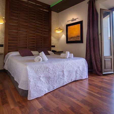 Hotel Villa De Setenil Setenil De Las Bodegas Екстер'єр фото